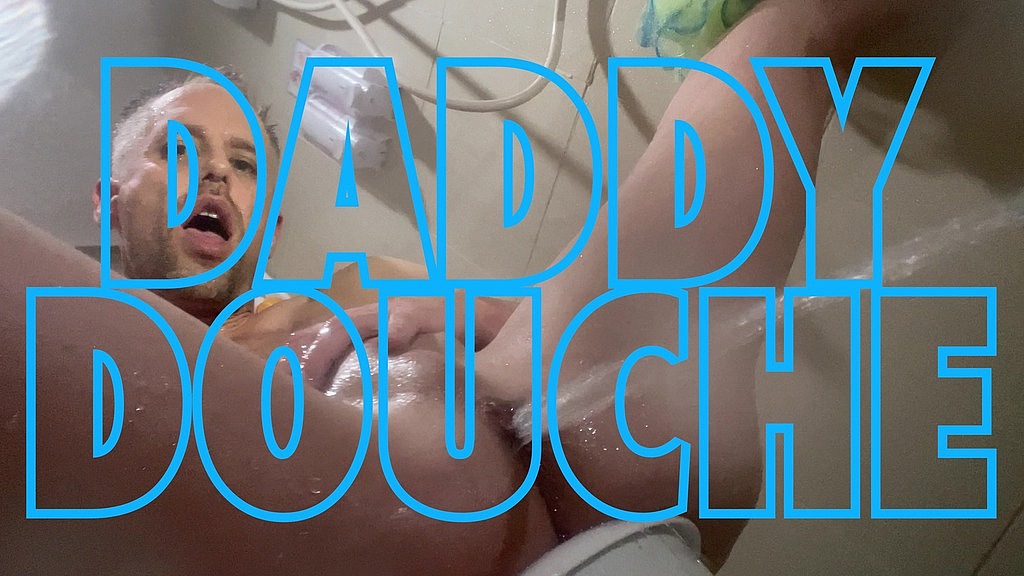 piss and prolapse: cam crest s dirty shower session (Cam Crest) piss and prolapse: cam crest s dirty shower session (Cam Crest)