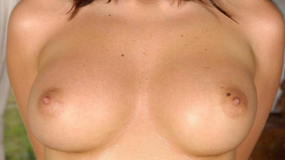 Blue jeans beggin for beef!