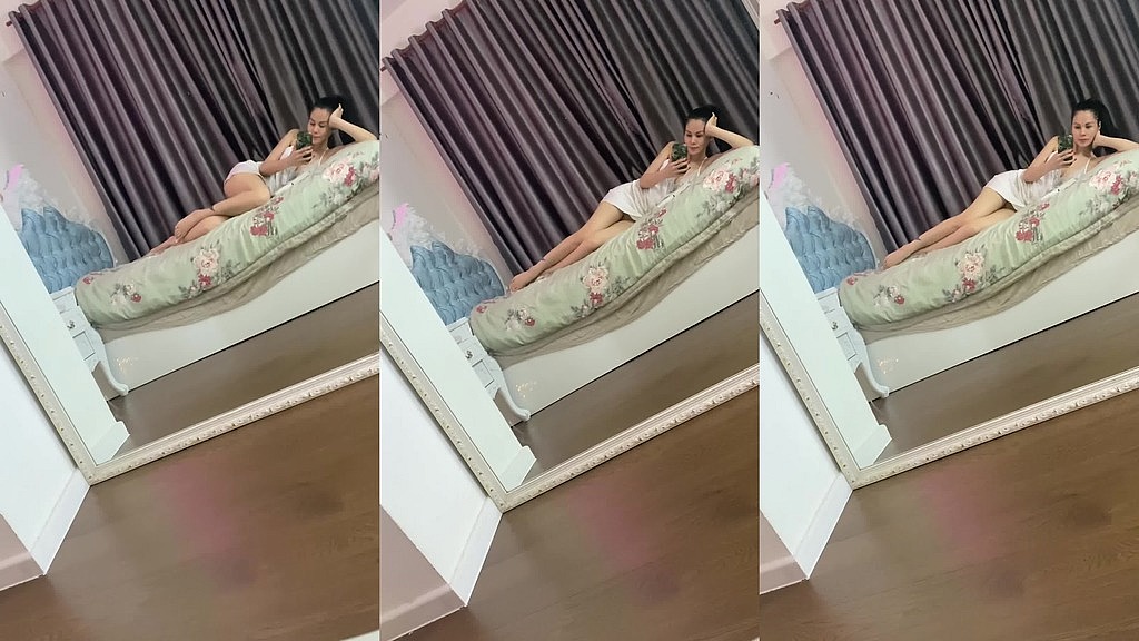 alone in bed wanna fun (Vina moon) alone in bed wanna fun (Vina moon)