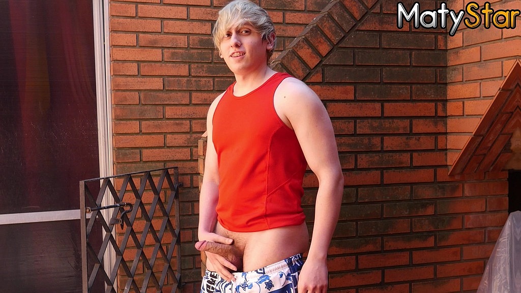 (complete video) i am a naughty blonde! (Matias Sprouse) (complete video) i am a naughty blonde! (Matias Sprouse)