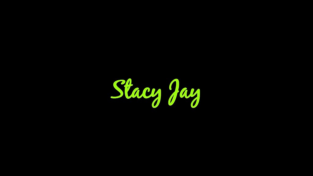 Stacy Jay fa una sega e un pompino a Jerry Kovak in soggettiva (Stacy Jay, Jerry Kovak) stacy jay gives jerry kovak pov handjob and blowjob (Stacy Jay, Jerry Kovak)