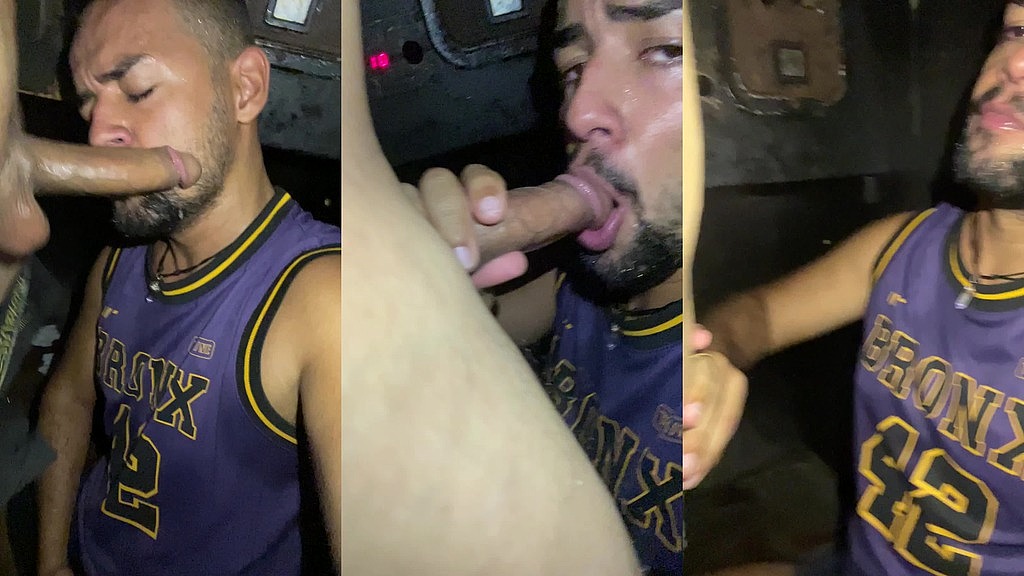 uber hetero - uma mamada no penes, uma lambida no cuzinho e ele gozou. (Socyal Sem Camisa, Professor Dotadu) uber hetero - uma mamada no penes, uma lambida no cuzinho e ele gozou. (Socyal Sem Camisa, Professor Dotadu)