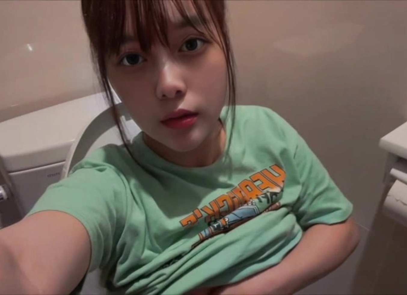 Su-Pa-Notoiredeonani-Shimashita. Ikushi Nizu Pinshinagaraitsuchiyatsuteqi Chi Chiliang Sugimashita