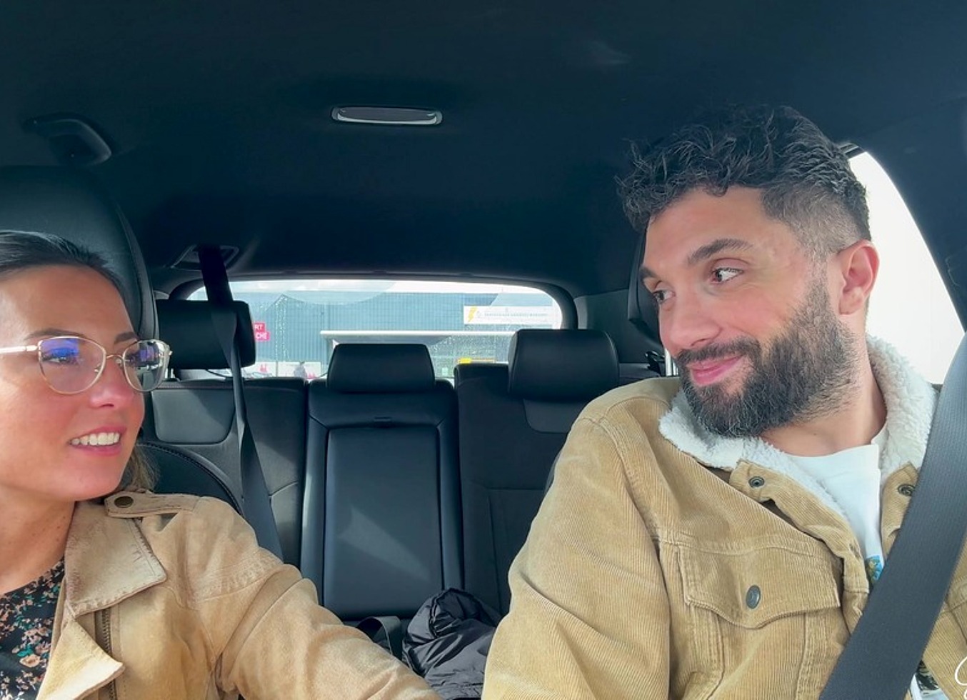 Lea Pam Suck Gael Marques Dick And He Fucks Her In The Car During Car Wash