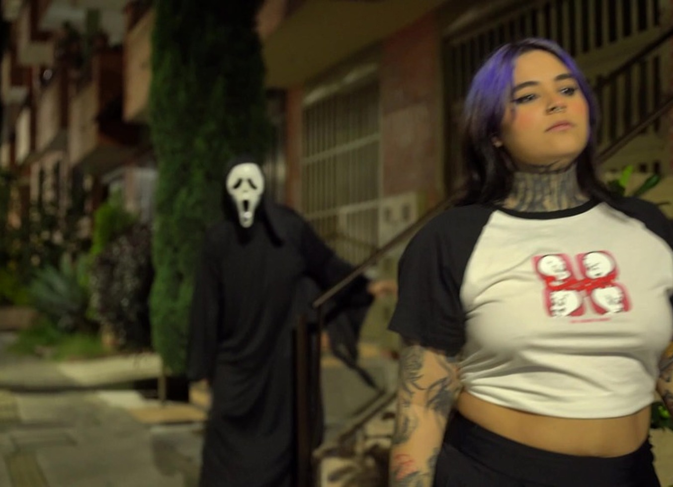 Gotica Culona Es Atrapada En La Calle Por Ghost Face Para Sexo Rudo De Halloween