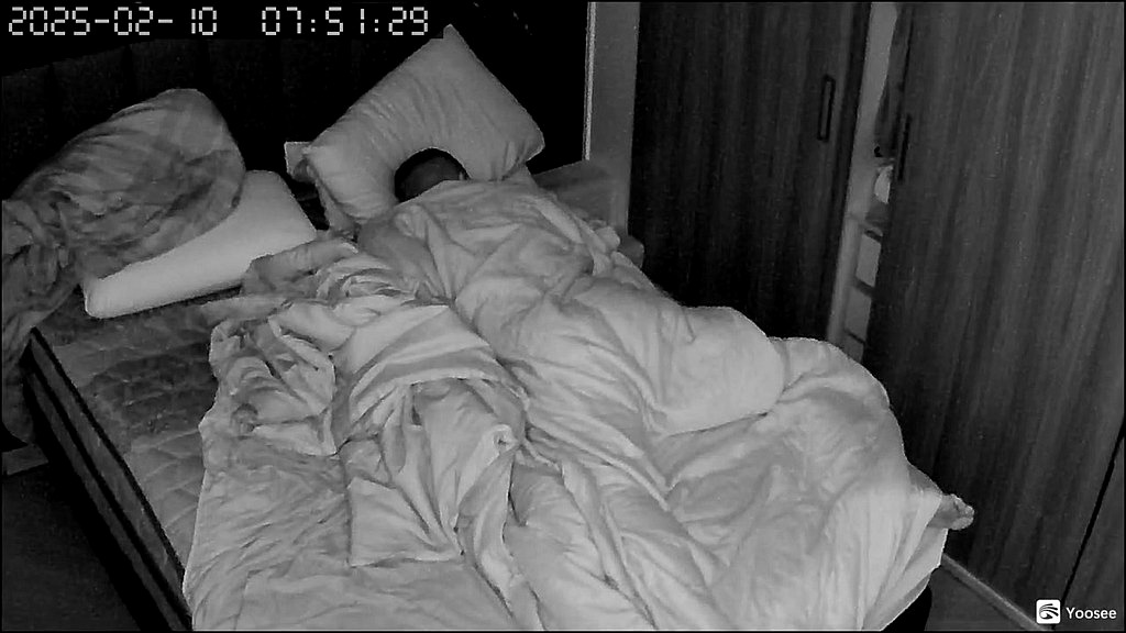 puto cuspiu no pau e empurrou toda no cu dela, camera flagrou! (Socyal Sem Camisa, Maldonatto) puto cuspiu no pau e empurrou toda no cu dela, camera flagrou! (Socyal Sem Camisa, Maldonatto)