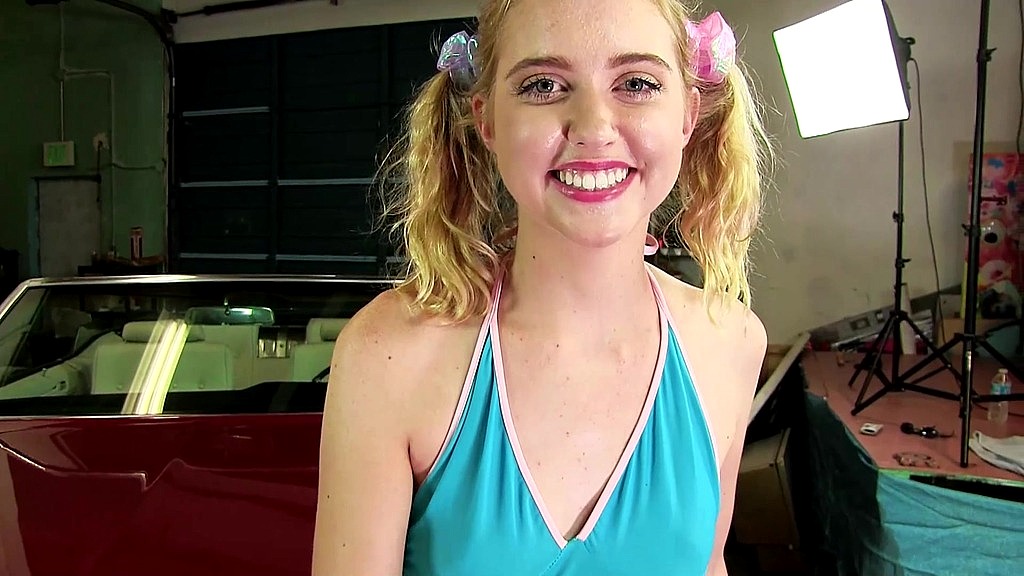 chloe cherry deep throats rico strong in car (Rico Strong, Chloe Couture) chloe cherry deep throats rico strong in car (Rico Strong, Chloe Couture)