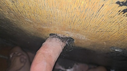 DOTADOS FAZENDO TROCA TROCA NO GLORY HOLLE DO ALOJAMENTO.