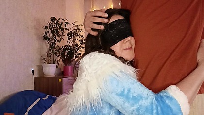 My husband left me alone for the New Year, and I went to the neighbor's