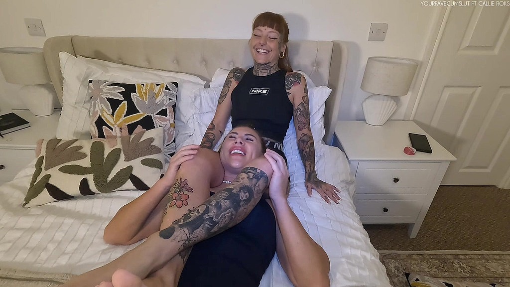 after gym stretching with my friend callie (YOURFAVCUMSLUT, Callie Roks) after gym stretching with my friend callie (YOURFAVCUMSLUT, Callie Roks)