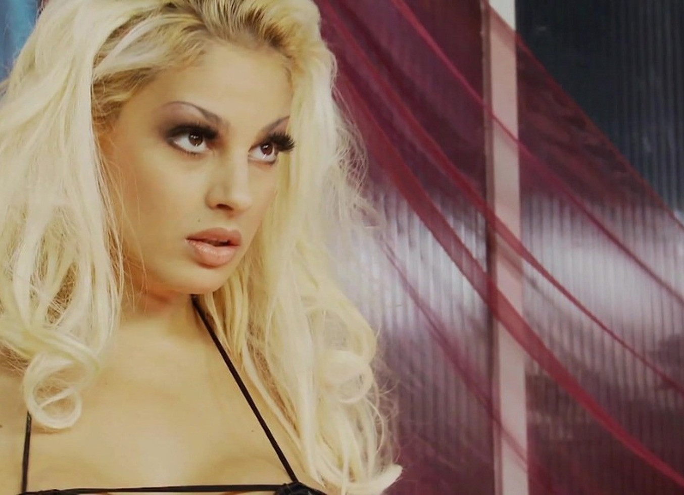 Blonde MILF With Big Boobs Katie Kaliana Gets A Fucking