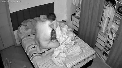 Pego traindo o namorado, sem camisinha fodendo na camera escondida!