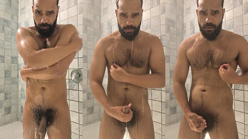 batendo uma no chuveiro (Vander Harig) batendo uma no chuveiro (Vander Harig)