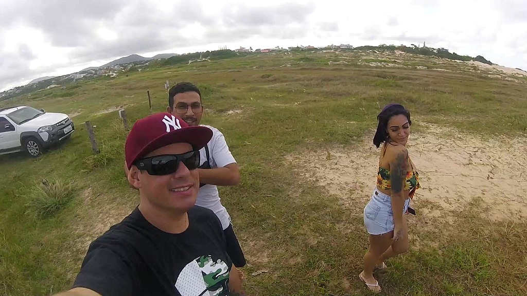 a puta ficou chupando rolas no meio do ensaio fotografico (Joy Cardozo, O Sulista, Lady milf, Jhenny Cris) a puta ficou chupando rolas no meio do ensaio fotografico (Joy Cardozo, O Sulista, Lady milf, Jhenny Cris)