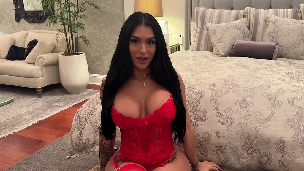 Babbo Natale cattivo arriva due volte - Jason Luv v Egitto (Theofficial Egypt, Jason Luv) naughty santa comes twice - jason luv v egypt (Theofficialegypt, Jason Luv)