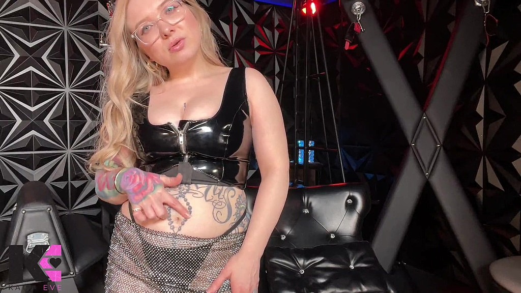 jerk off & cum tribute for me, you belly button slut (Kaiia Eve) jerk off & cum tribute for me, you belly button slut (Kaiia Eve)