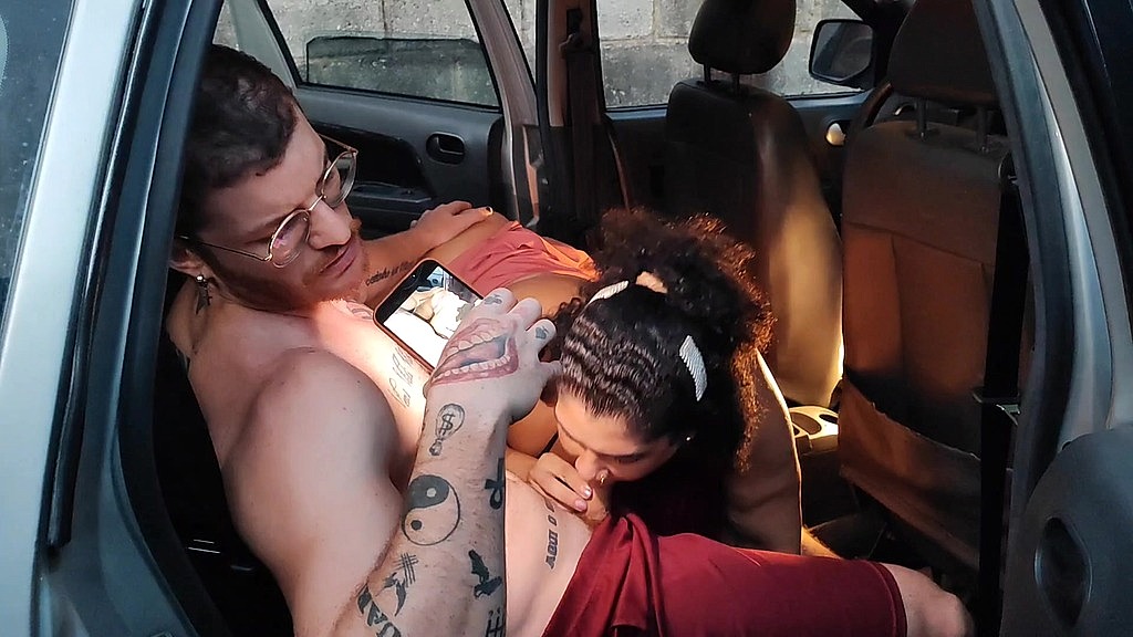 sofie lollipop me chupou dentro do carro (Carmona, Sofie Lollipop) sofie lollipop me chupou dentro do carro (Carmona, Sofie Lollipop)