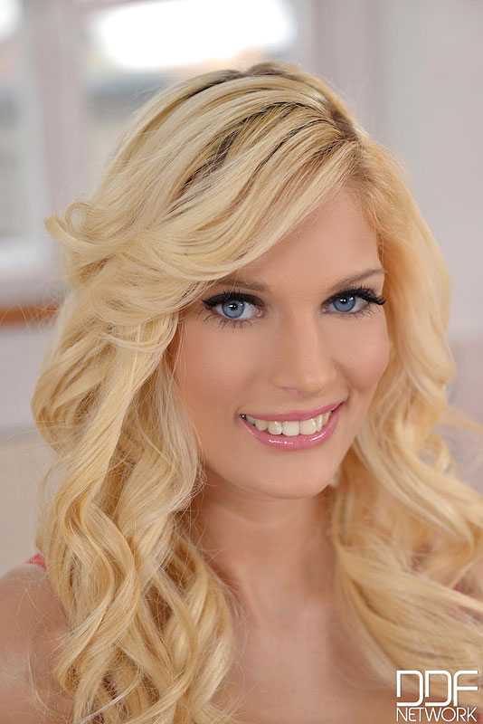 Threesome At The Parlor - Masseuses Get Asses Fucked By Client #1