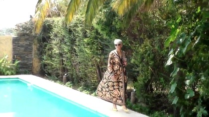 QUE HERMOSO ES SENTIR LA VERGA DEL QUE LIMPIA LA PILETA EN EL CULO Y SU LECHE CALIENTE CADA VEZ QUE ACABA ADENTRO 1