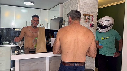 pagar la comida π«¨π¨π±