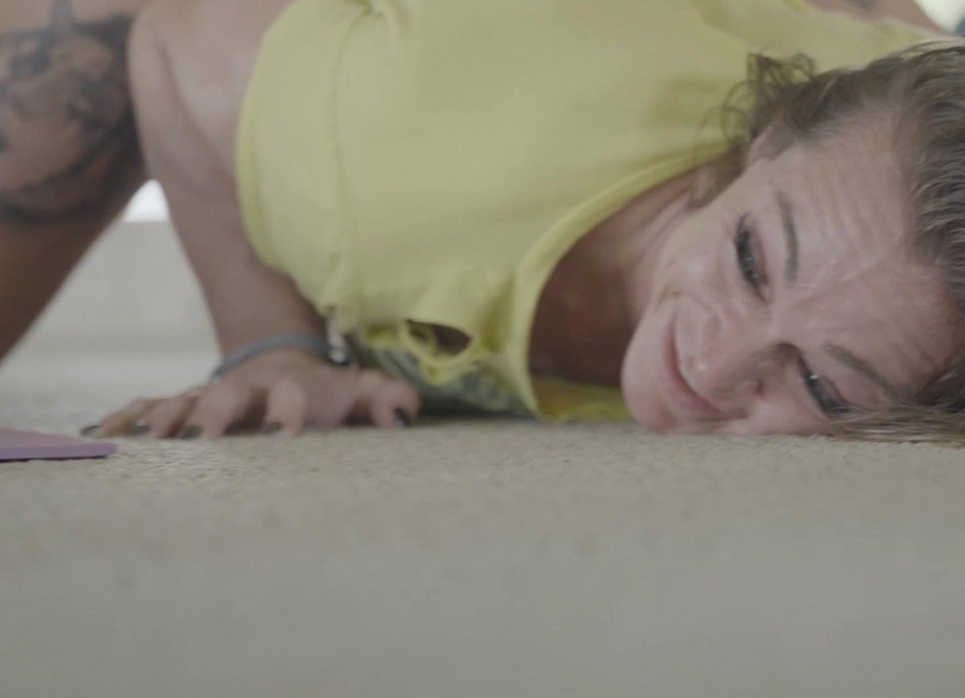 Gym Sluts: Aliyah Taylor & Simone Steele W Harry Long