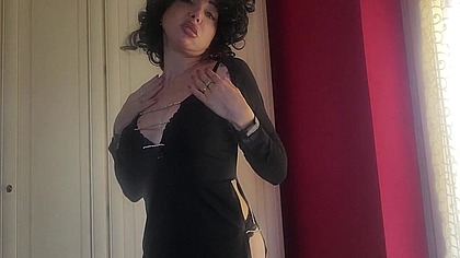 ChantalChannel - stepmom teach for jerk off- la mammatrigna ti fa segare