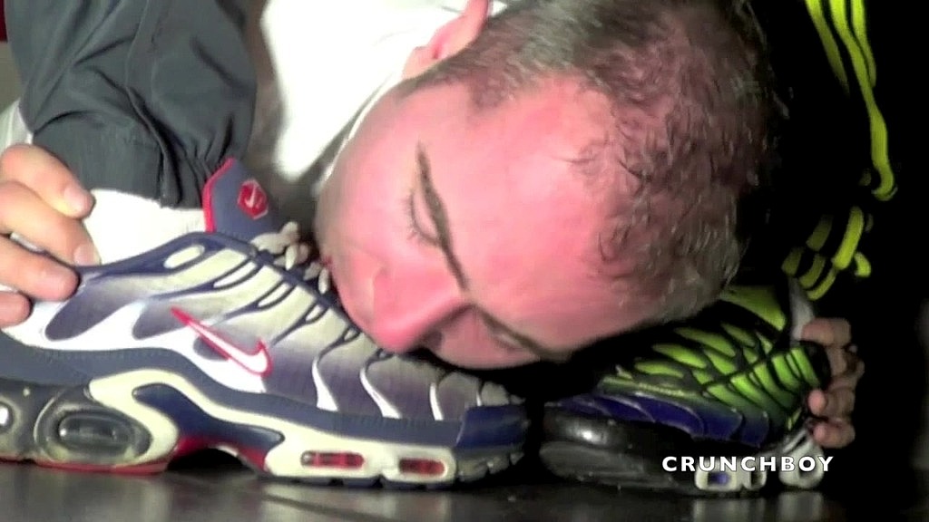 threesome sex party with sneaker and foot domination (Crunch ClemAgde, Julian Kido, Eric Tion) threesome sex party with sneaker and foot domination (Crunch ClemAgde, Julian Kido, Eric Tion)