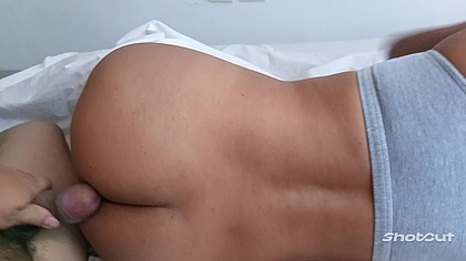 Me culeo a una latina bonita por la tarde