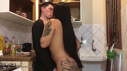 FUI COZINHAR PRO PATRAO E ACABEI VIRANDO A COMIDA - LUANA PRADO