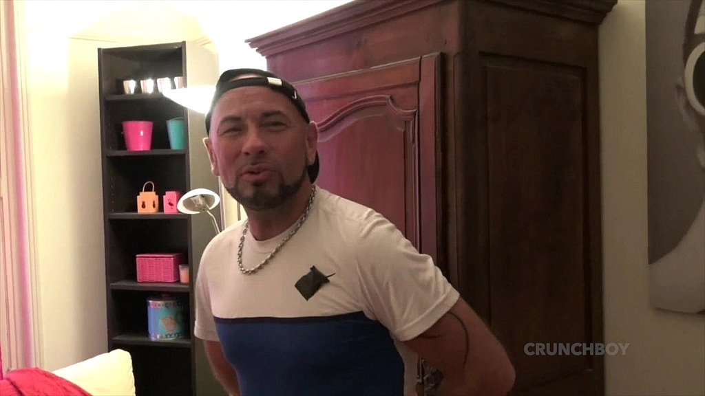 un hetero cagoue lui baise son cul (Jess Royan,Tyler Coxx) un hetero cagoue lui baise son cul (Jess Royan,Tyler Coxx)