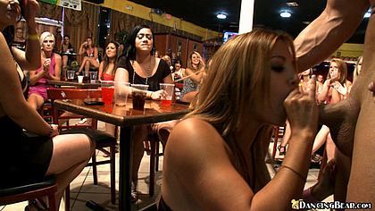 Download Lounging With the Bear by Dancing Bear LegalPorno studio Lounging With the Bear Screenshot