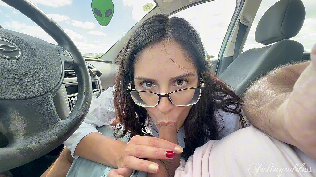 i got caught giving therapy in his car.. in ****** (Julia Goddess, Stud Sebastian) i got caught giving therapy in his car.. in ****** (Julia Goddess, Stud Sebastian)