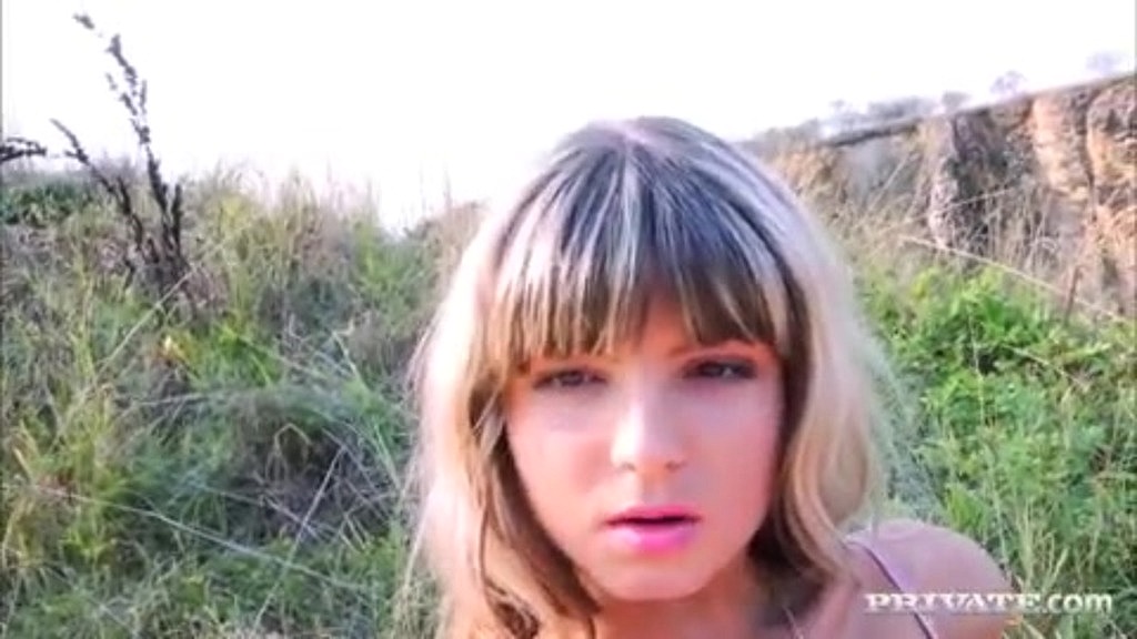 Gina gets dirty on vacation