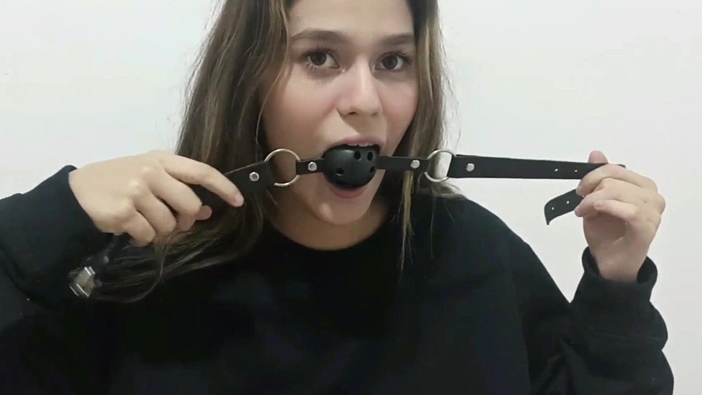 Lia Palvin, Simona1010: mi hermanastra esta aburrida y juego con ella hasta follarmela (AnalVids.com) mi hermanastra esta aburrida y juego con ella hasta follarmela (Lia Palvin, Simona1010)