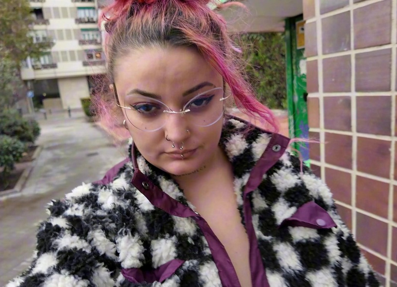 4K Public Flashing Outdoor Tits Walking Around Streets