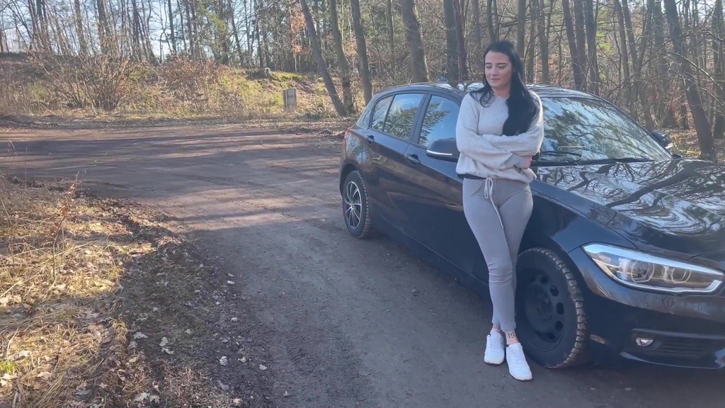 fuck! mitten auf dem parkplatz beim fremdfick erwischt!