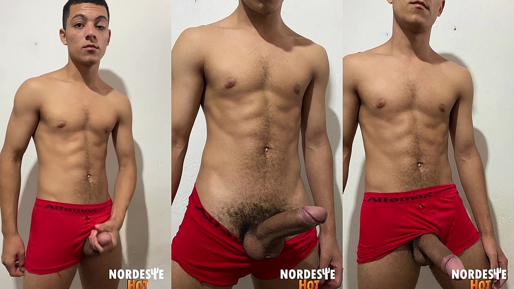 ultima gozada com essa cueca vermelha (Fabiano dotado) ultima gozada com essa cueca vermelha (Fabiano dotado)