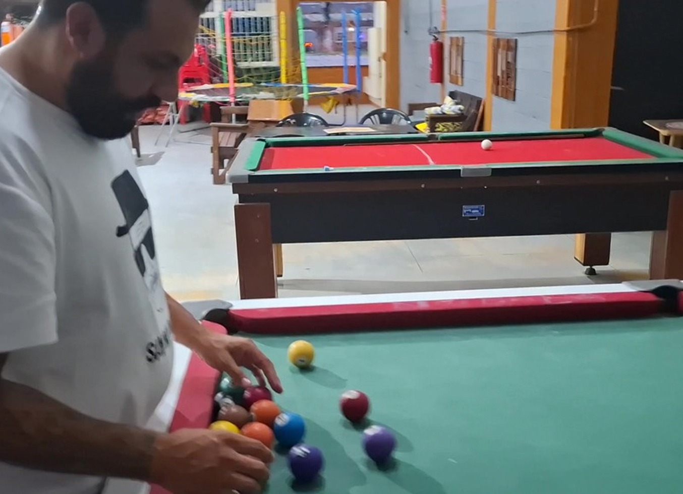 Ela Nao Sabia Jogar Sinuca, Mas Sabia Levar Vara Na Cacapa