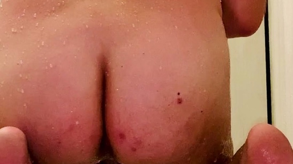 ass stretching with fist dildo (Mastervelvett) ass stretching with fist dildo (Mastervelvett)