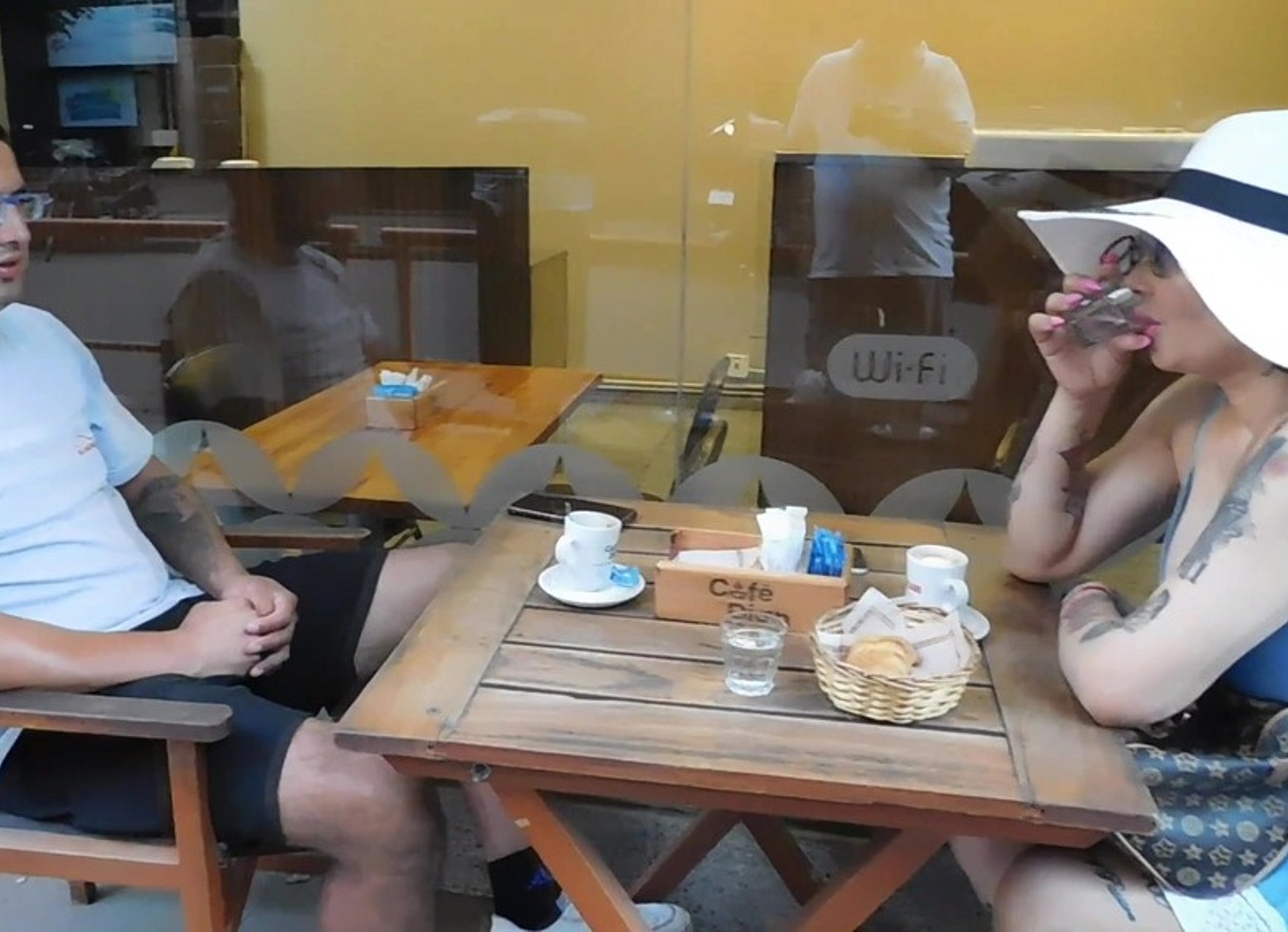 Actriz Porno Se Lleva Un Chico Timido De Un Bar De Mendoza Y Le Saca Hasta La Ultima Gota De Leche