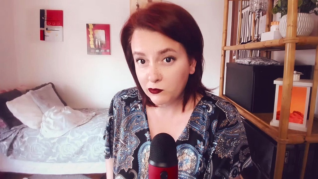 hardcore domination my toilet is submissive to my pee (Nicoletta Embassi) hardcore domination my toilet is submissive to my pee (Nicoletta Embassi)