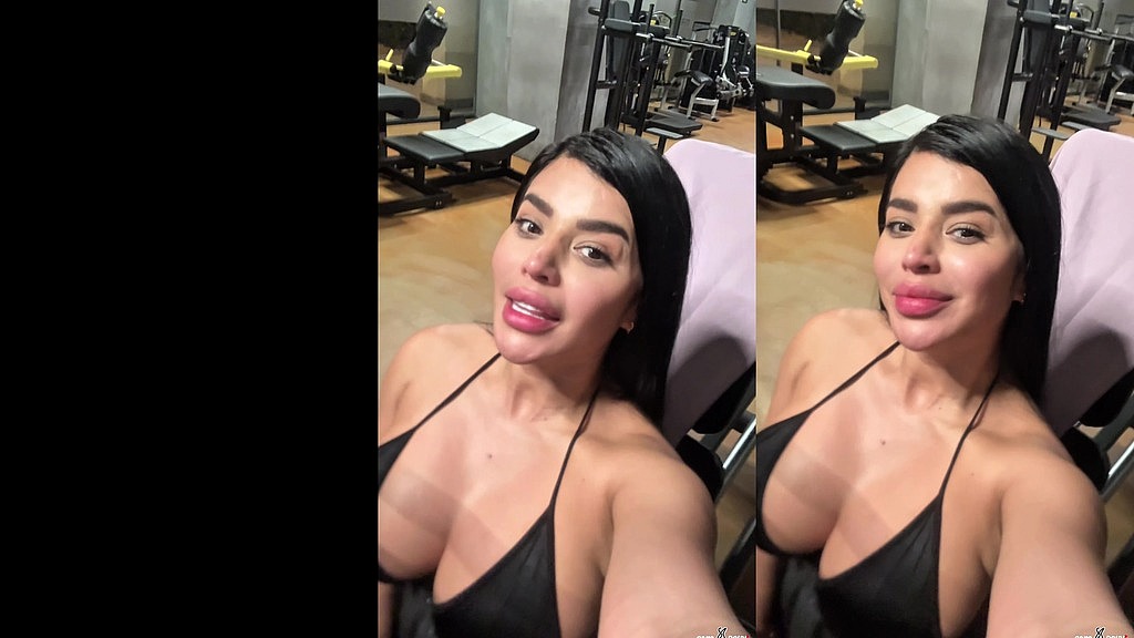 sara retali horny in the gym (Sara Retali) sara retali horny in the gym (Sara Retali)