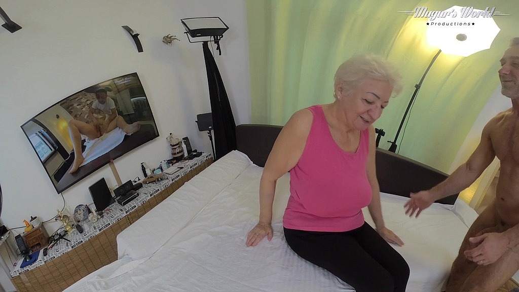 Бабет, Мугур, см: ностальгічний трах зі літньою леді Бабет (AnalVids.com) nostalgic fuck with aged lady babet (Babet, Mugur Cm)