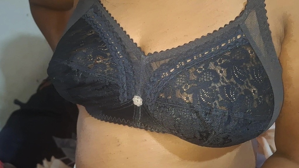evening alone stepmom natural boobs (Pujalove1) evening alone stepmom natural boobs (Pujalove1)