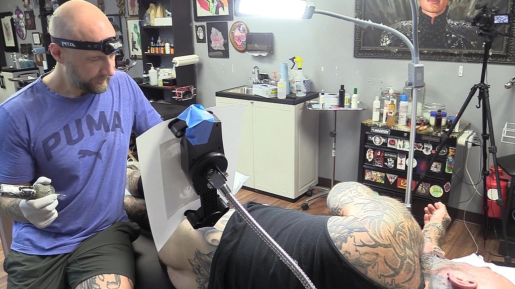 getting a tattoo! (Jason Collins) getting a tattoo! (Jason Collins)