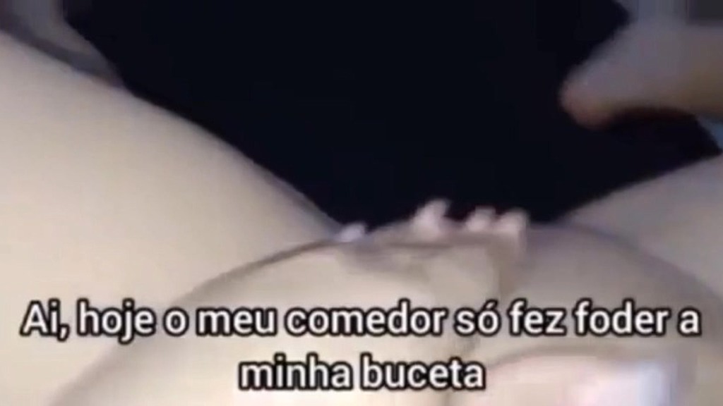 esse corno e de ser humilhado mesmo, corno tem que tratar assim (Negaodotado, Branquinhadenegao) esse corno e de ser humilhado mesmo, corno tem que tratar assim (Negaodotado, Branquinhadenegao)