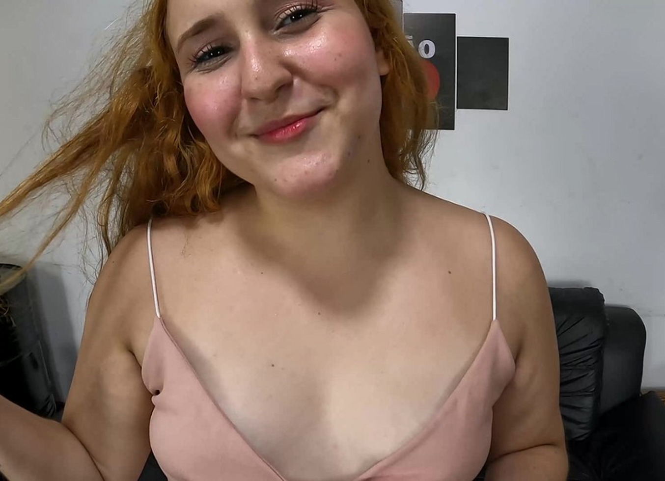 Primeira Vez Da Ruiva Da Bunda Gigante Com Anal Intenso E Creampie Na Buceta Branquinha