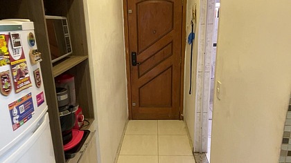 Maloca desceu a favela em busca de ganhar dinheiro fazendo sexo com homens, se deu bem, fodeu gostoso e foi embora com o bolso cheio. - Ato 01