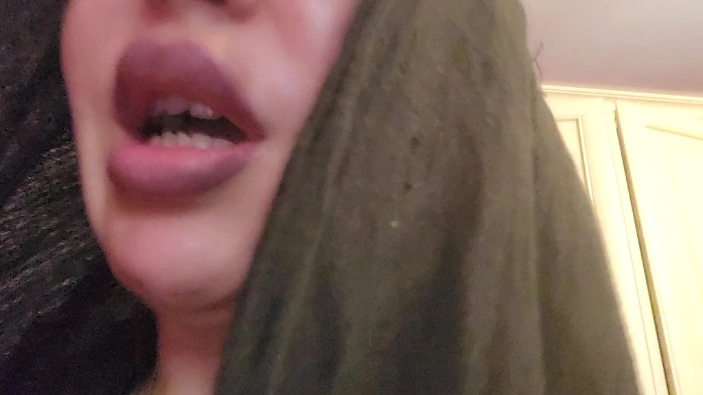 veramente blasfemo ed estremo- nun so blasphemous (Chantal channel) veramente blasfemo ed estremo- nun so blasphemous (Chantal channel)