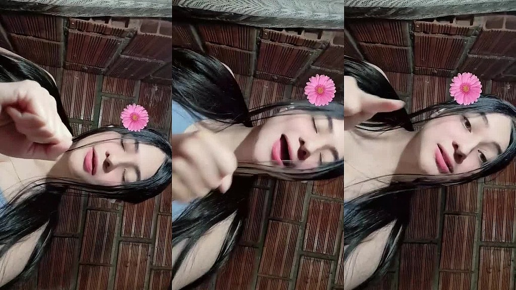 colombiana se masturba con sus grandes tetas (Yuliethgomez1) colombiana se masturba con sus grandes tetas (Yuliethgomez1)